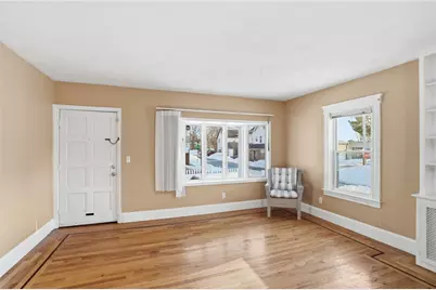 957 Mineral Spring Avenue, Pawtucket, RI 02860 - Photo 4