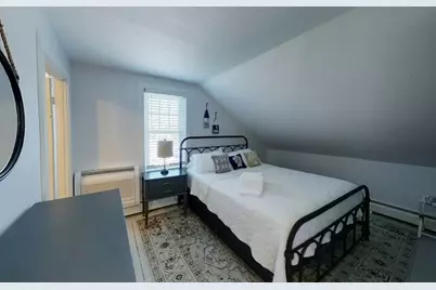 5 Stewart Street, Newport, RI 02840 - Photo 14