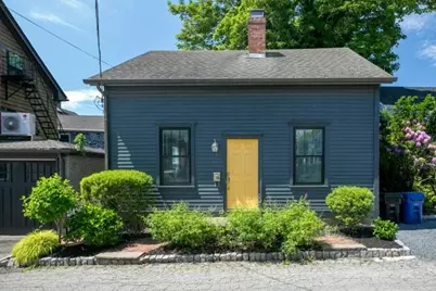 5 Stewart Street, Newport, RI 02840 - Photo 1