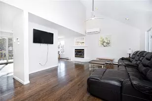 262 Wood Hill Rd, Narragansett, RI 02882 - Photo 16