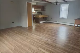 10 Sherwood Valley Ln, Coventry, RI 02816 - Photo 2