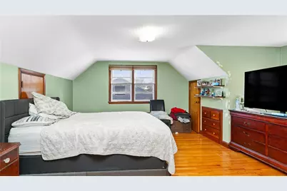77 Minto Street, Providence, RI 02908 - Photo 16