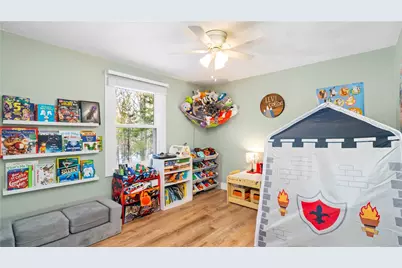 555 Mail Road, Exeter, RI 02822 - Photo 14