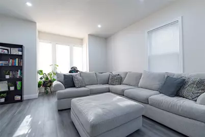 49 Hollis Street #2, Providence, RI 02907 - Photo 2