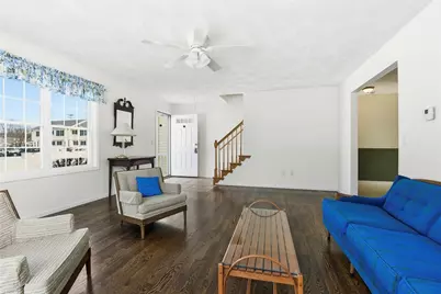 27 Hyde Avenue, Pawtucket, RI 02861 - Photo 6