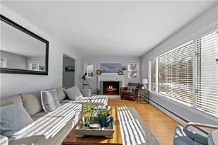 84 Birchwood Dr, North Kingstown, RI 02852 - Photo 1