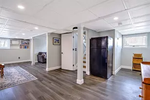 8 Surrey Ln, West Warwick, RI 02893 - Photo 36