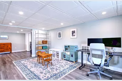 8 Surrey Lane, West Warwick, RI 02893 - Photo 32