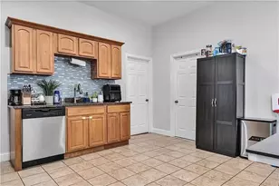 186 Federal St, Providence, RI 02903 - Photo 4