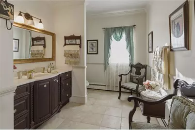 553 Bellevue Avenue #6, Newport, RI 02840 - Photo 14