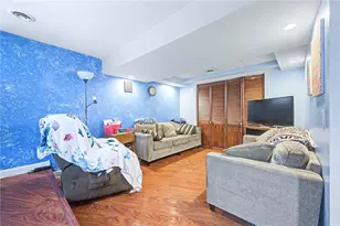 374 Thibeault Ave, Woonsocket, RI 02895 - Photo 22