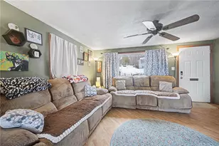 374 Thibeault Ave, Woonsocket, RI 02895 - Photo 8