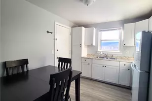 70 Carroll Ave, Newport, RI 02840 - Photo 2