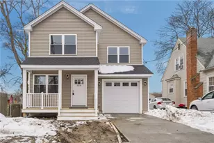 354 Jastram St, Providence, RI 02908 - Photo 2