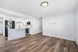 101 Grand View St, Providence, RI 02906 - Photo 6