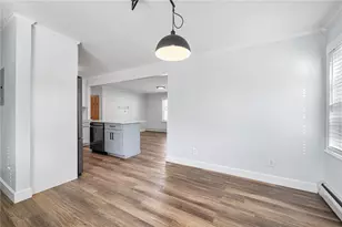 101 Grand View St, Providence, RI 02906 - Photo 12