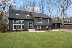 71 Woodmist Way, North Kingstown, RI 02852 - Photo 2