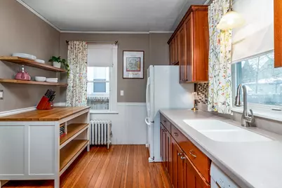 68 Ferncrest Avenue, Cranston, RI 02905 - Photo 18