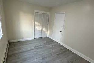 7 Kepler St, Providence, RI 02908 - Photo 10