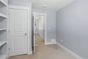 12 Park Ave, Narragansett, RI 02882 - Photo 6