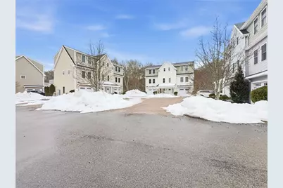 12 Park Avenue #13, Narragansett, RI 02882 - Photo 38