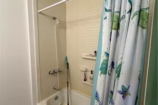 347 Main Rd, Tiverton, RI 02878 - Photo 4