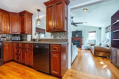 152 Almy Street, Warwick, RI 02886 - Photo 16