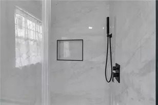 79 Suburban Pkwy, Warwick, RI 02889 - Photo 12