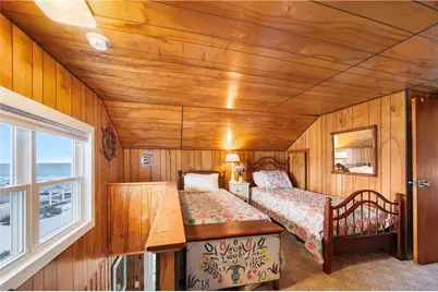 28 Glenwood Avenue, Narragansett, RI 02882 - Photo 24