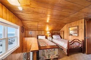 28 Glenwood Ave, Narragansett, RI 02882 - Photo 24