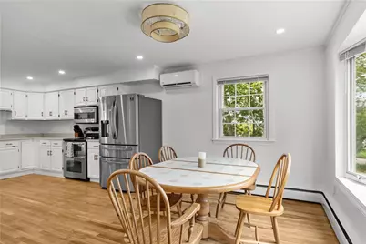 12 Granada Terrace, Middletown, RI 02842 - Photo 8