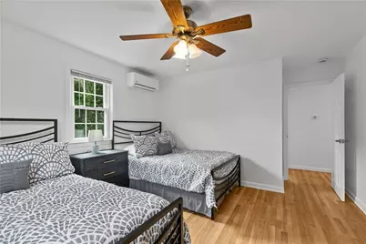 12 Granada Terrace, Middletown, RI 02842 - Photo 14