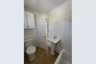 39 Mawney Avenue, Warwick, RI 02889 - Photo 8