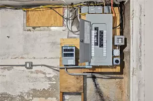 252 S Main St, Coventry, RI 02816 - Photo 22