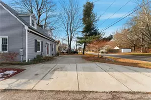 252 S Main St, Coventry, RI 02816 - Photo 32