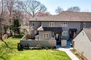 255 Seabreeze Dr, North Kingstown, RI 02852 - Photo 2