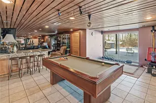 585 Meadow View Ave, Warwick, RI 02889 - Photo 36