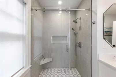 21 Bedlow Avenue, Newport, RI 02840 - Photo 18