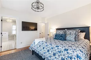 21 Bedlow Ave, Newport, RI 02840 - Photo 16