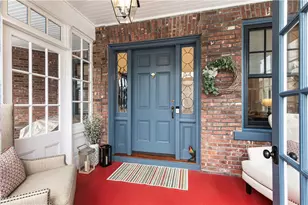 21 Bedlow Ave, Newport, RI 02840 - Photo 1