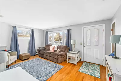 28 Hoyt Street, Warwick, RI 02886 - Photo 8