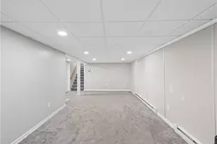 28 Hoyt St, Warwick, RI 02886 - Photo 18