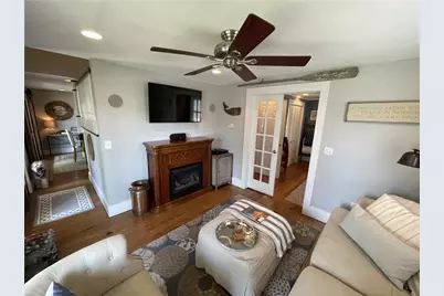 40 Keeher Avenue, Newport, RI 02840 - Photo 8