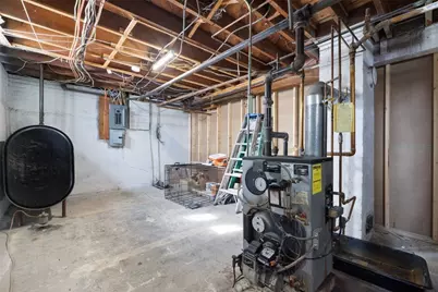 185 Pulaski Street, West Warwick, RI 02893 - Photo 34