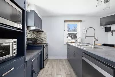 185 Pulaski Street, West Warwick, RI 02893 - Photo 16