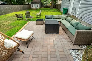 195 Oakland Beach Ave, Warwick, RI 02889 - Photo 46