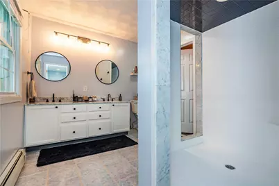 195 Oakland Beach Avenue, Warwick, RI 02889 - Photo 36