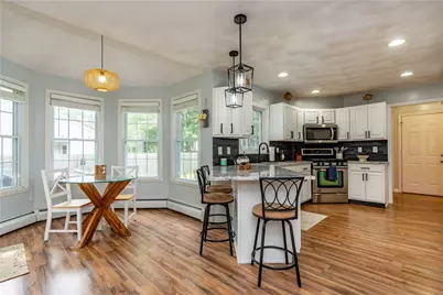 195 Oakland Beach Avenue, Warwick, RI 02889 - Photo 12