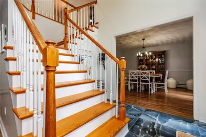 195 Oakland Beach Avenue, Warwick, RI 02889 - Photo 8