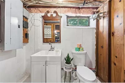 420 Auburn Street, Cranston, RI 02910 - Photo 26